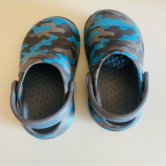 Stride Rite Camo Clog - Picture 2 of 7